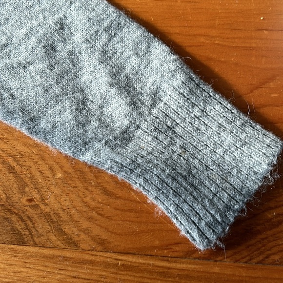 Cutie dog sweater - Picture 10 of 10